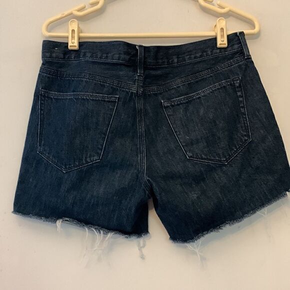 Madewell denim jean shorts Raw hem Size 28 Length 13” - Picture 4 of 5